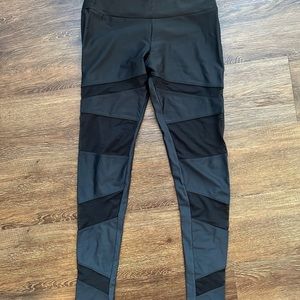 Onzie cool black pants